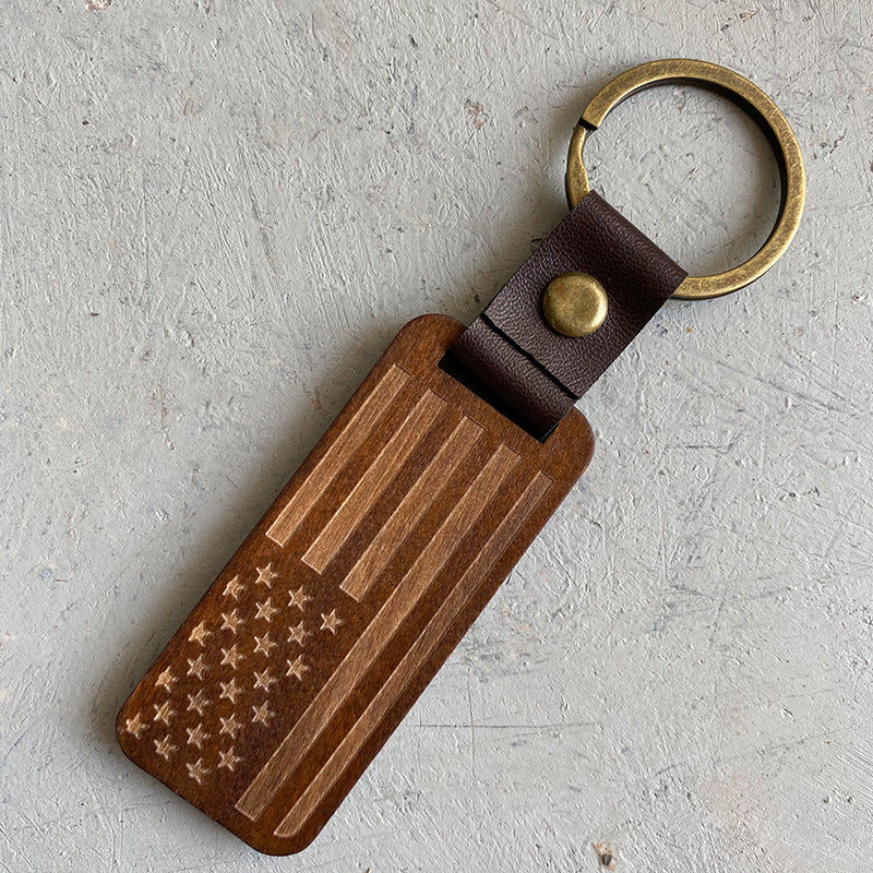 Creative Gift Parents Friend Keychain American Flag Vintage Wood Leather Pendant Keychain